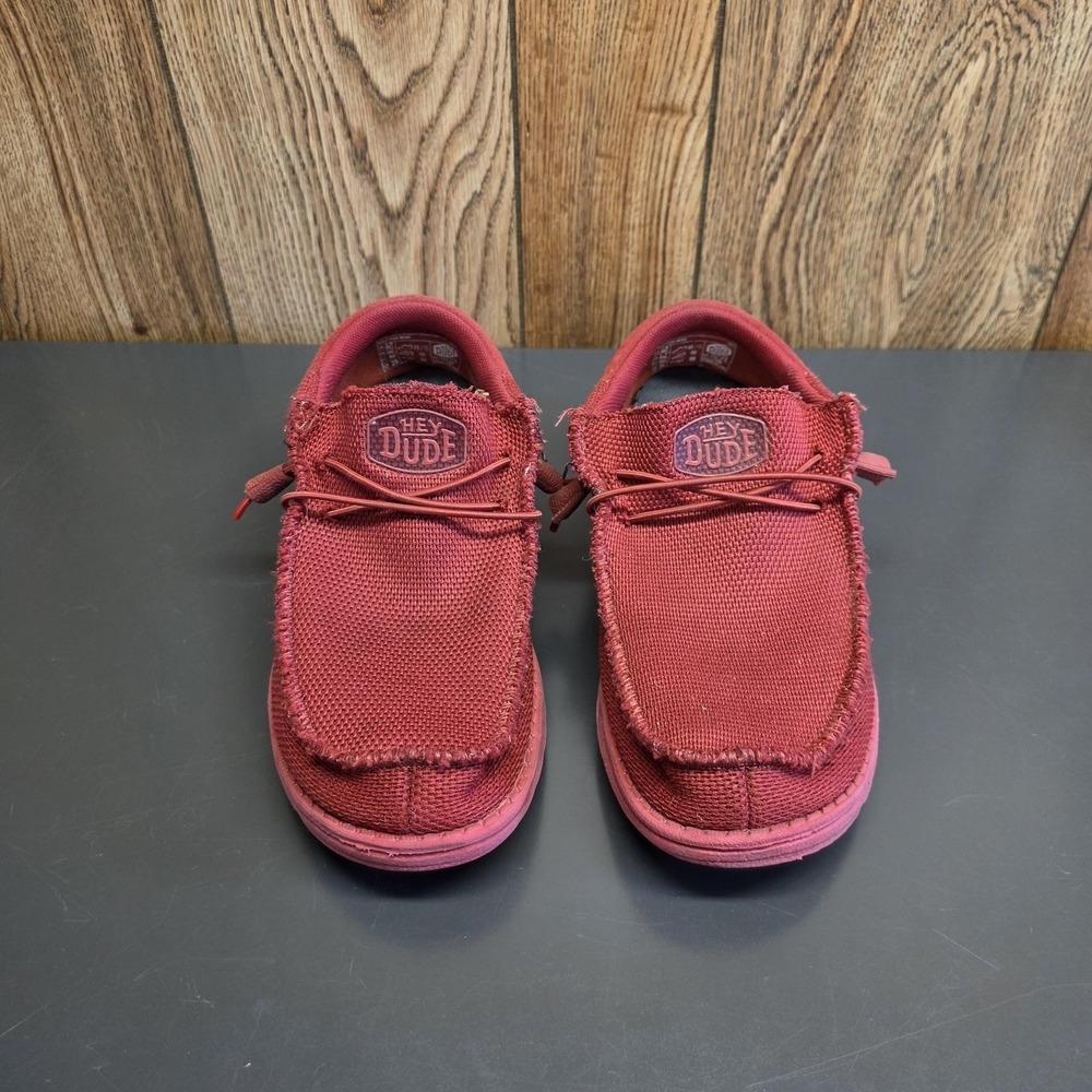 Hey Dude Shoes Mens 7 Red Canvas Wally Funk Mono Slip On Loafers Casual Comfort - Picture 3 of 7